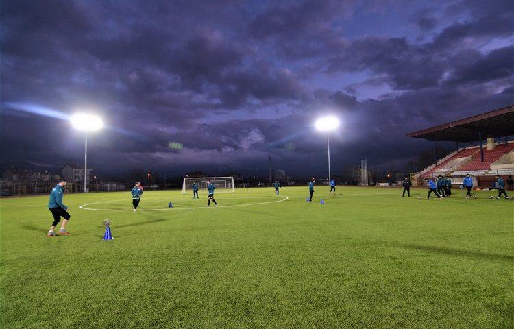 Sandıklı Spor gece idmanlarına başladı