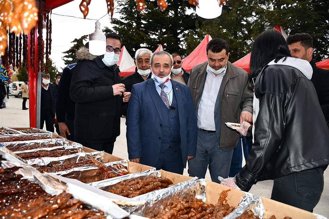 Başkan Şahin, Gastro Park Standlarını Gezdi