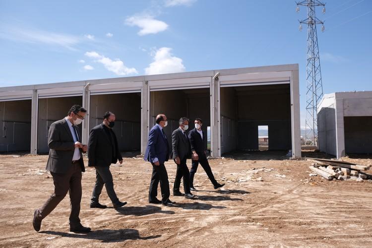 Başkan Çöl yeni hal binasını inceledi