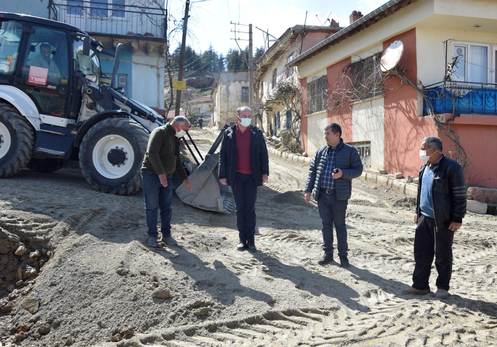 Çay’da Tozlu Çamurlu Yol Kalmayacak