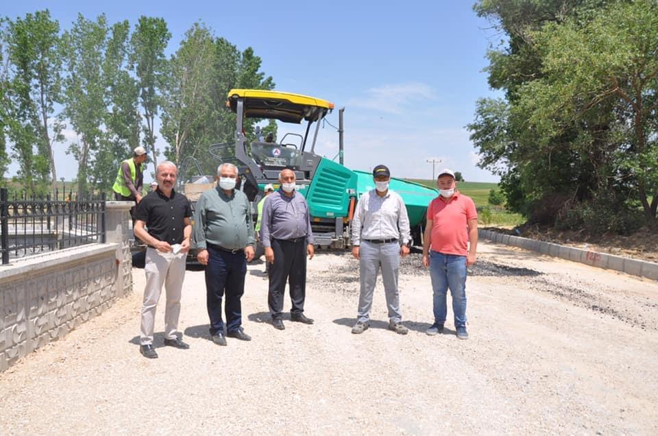 Başkan Karaman; “Memleket işi gönül işi”