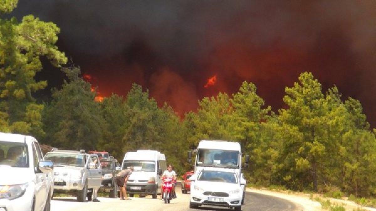 Afyon’dan Manavgat yangınına destek