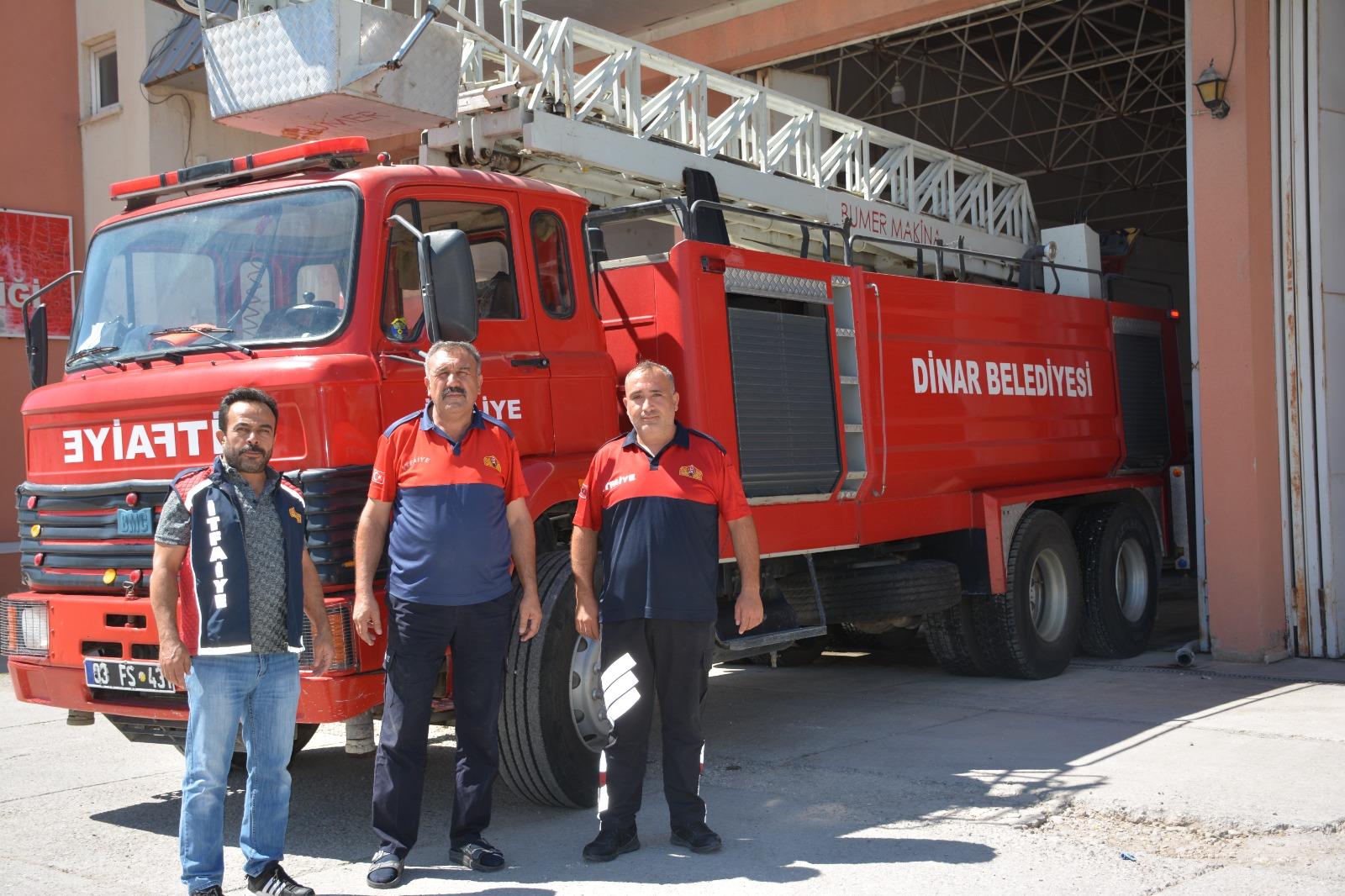 İtfaiye Ekipleri Isparta’da yangına müdahale için yola çıktı