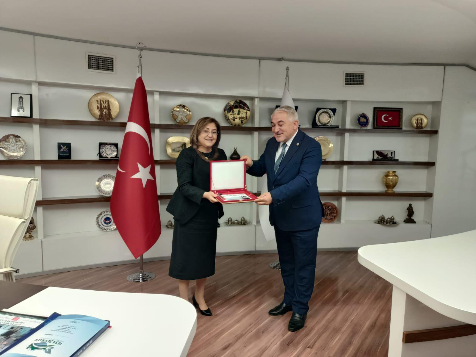 Başkan Karaman Ankara'da