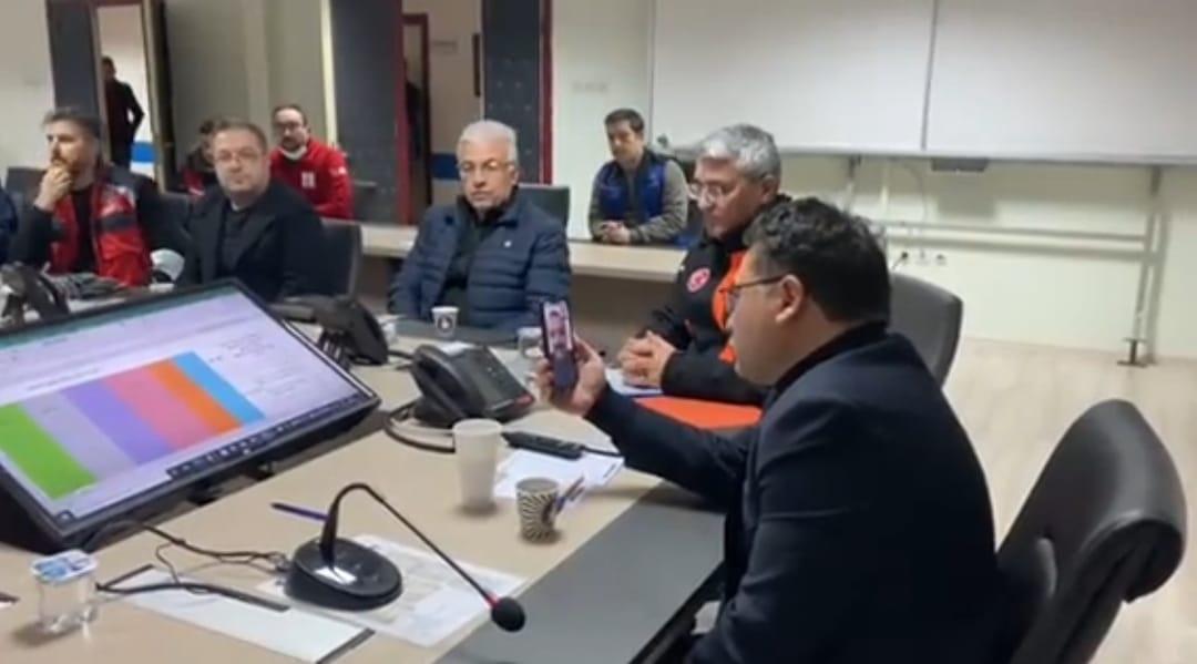 Yoğun kar yağışı sebebiyle kriz koordinasyon toplantısı yapıldı