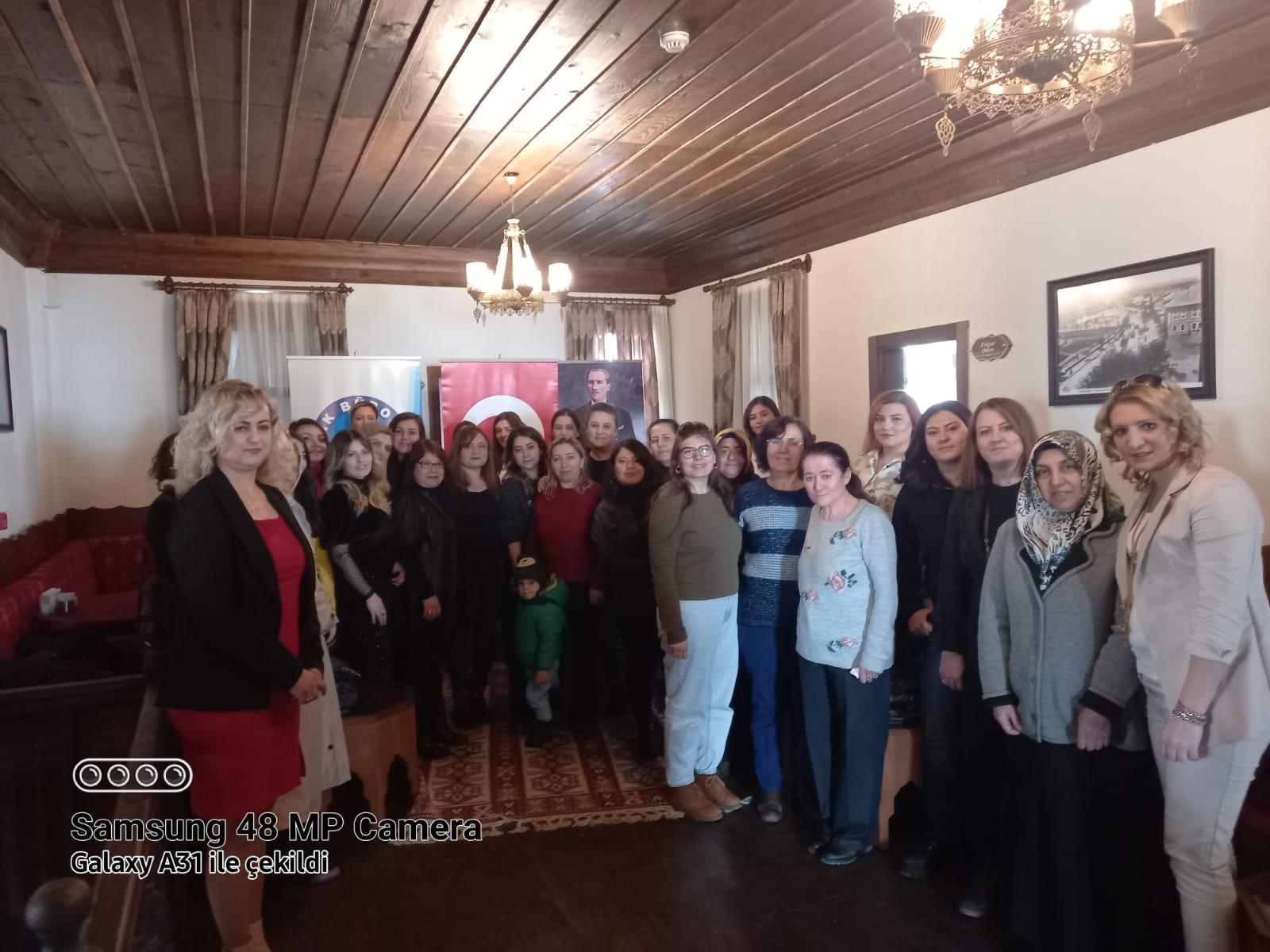 Türk Büro-Sen Afyonkarahisar Şubesi Kadınları, günlerini kutladı
