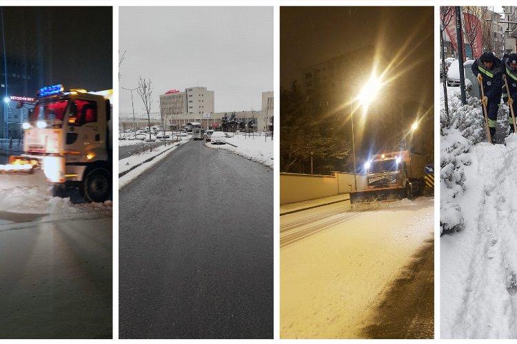 Nevşehir'de kar temizliği ve tuzlama çalışması yapıldı