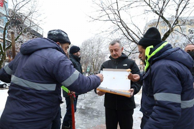 Başkan Büyükakın’dan Kocaeli'nde karla mücadele eden ekiplere teşekkür