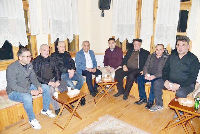 Başkan Zeybek'ten Rahvan At Yarışı Pisti müjde