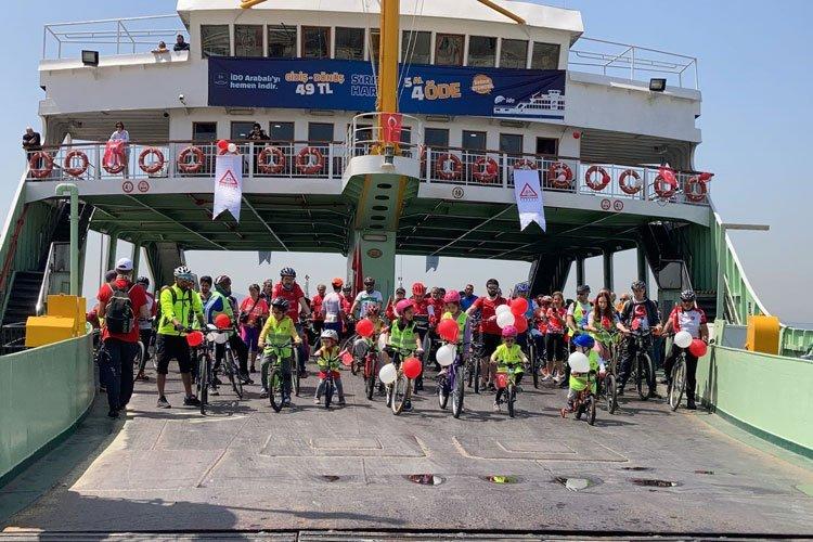 Çocuklar 'kaptan köşkü'nde ağırlandı