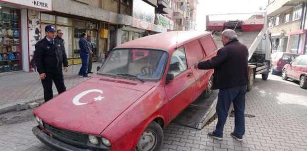 Afyonkarahisar'da hurda araçlar toplanıyor