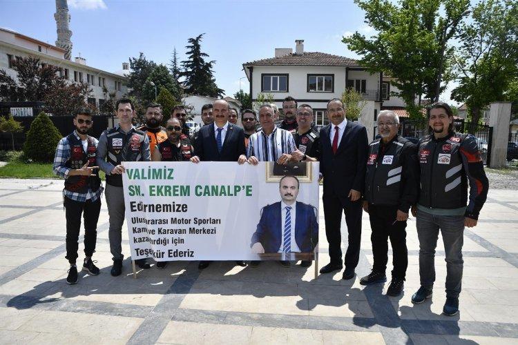 Vali Ekrem Canalp Edirne’ye veda etti