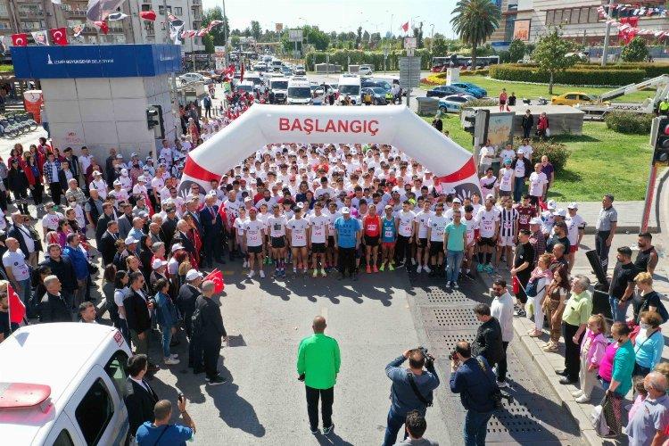 Ahmet Bayram İzmir'de de zirvede