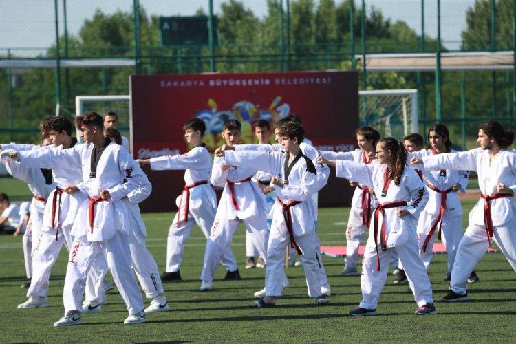 Sakarya'da dünya yıldızları keşfediliyor