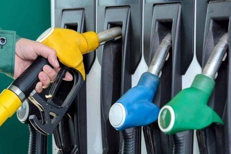 Benzine bu gece zam geliyor