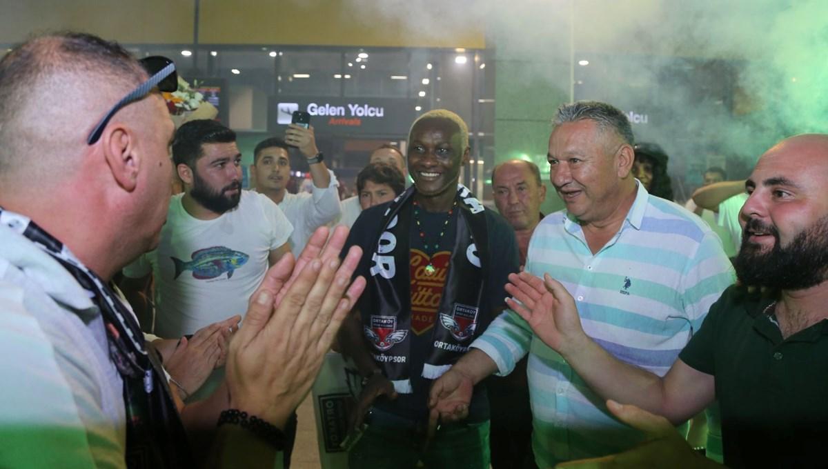 Muğla ekibi Ortaköyspor'la anlaşan Yattara'ya görkemli karşılama
