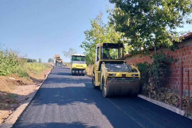 Kocaeli'de Kandıra Bozburun-Kanatlar yoluna asfalt