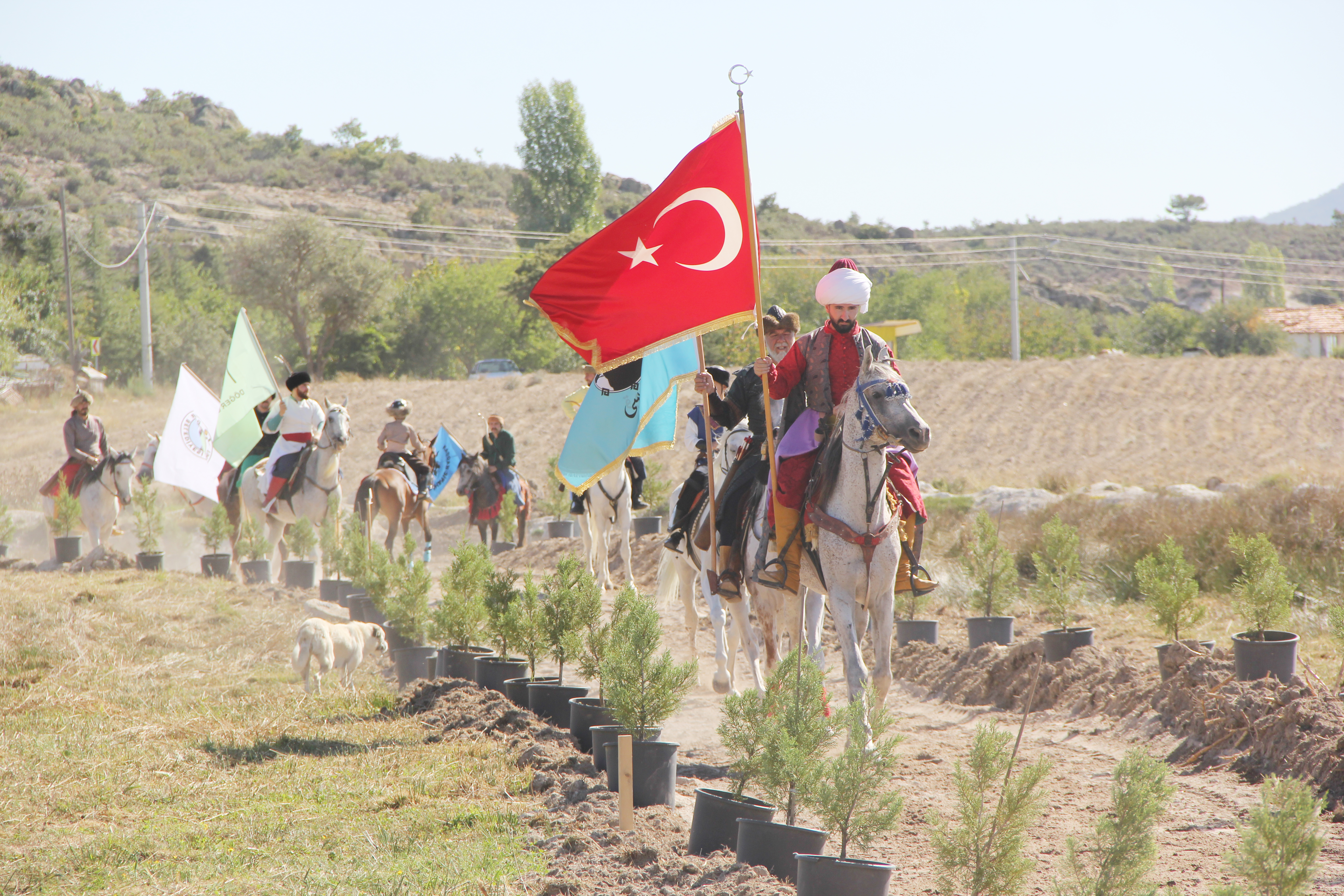 “Geleneklerimizi yaşatıyoruz”