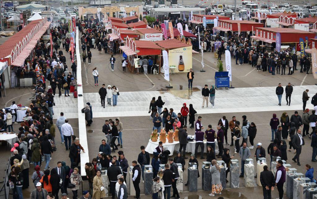 GASTROAFYON FESTİVALİ COŞKUYLA BAŞLADI