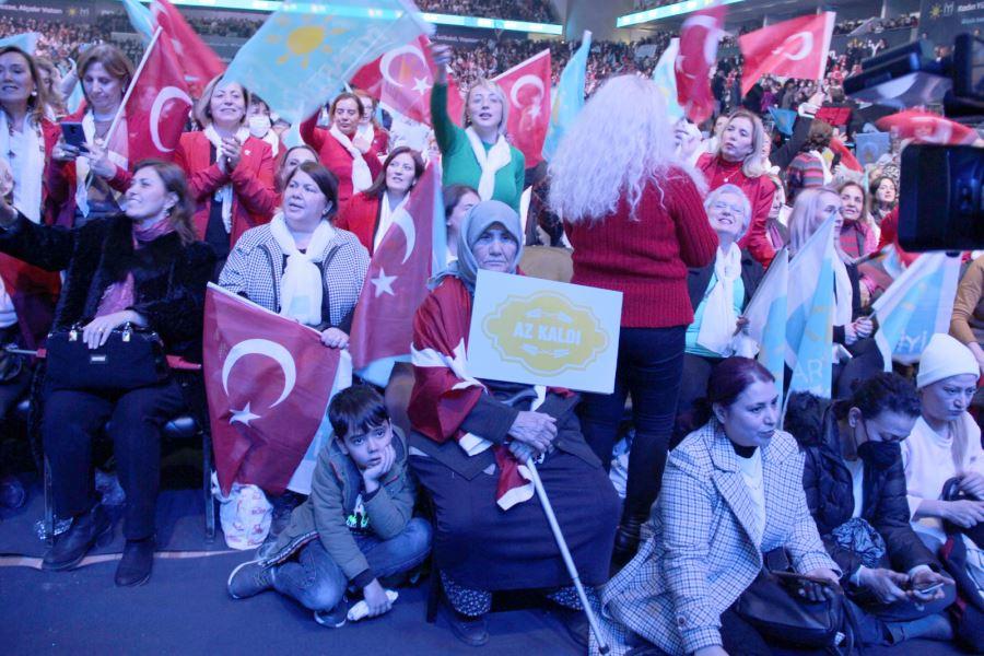 İYİ Kadınlardan Ankara çıkarması