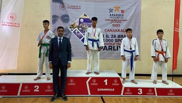 Afyonkarahisarlı sporcu, Anadolu Yıldızlar Ligi Yarı Finalinde Birinci Oldu