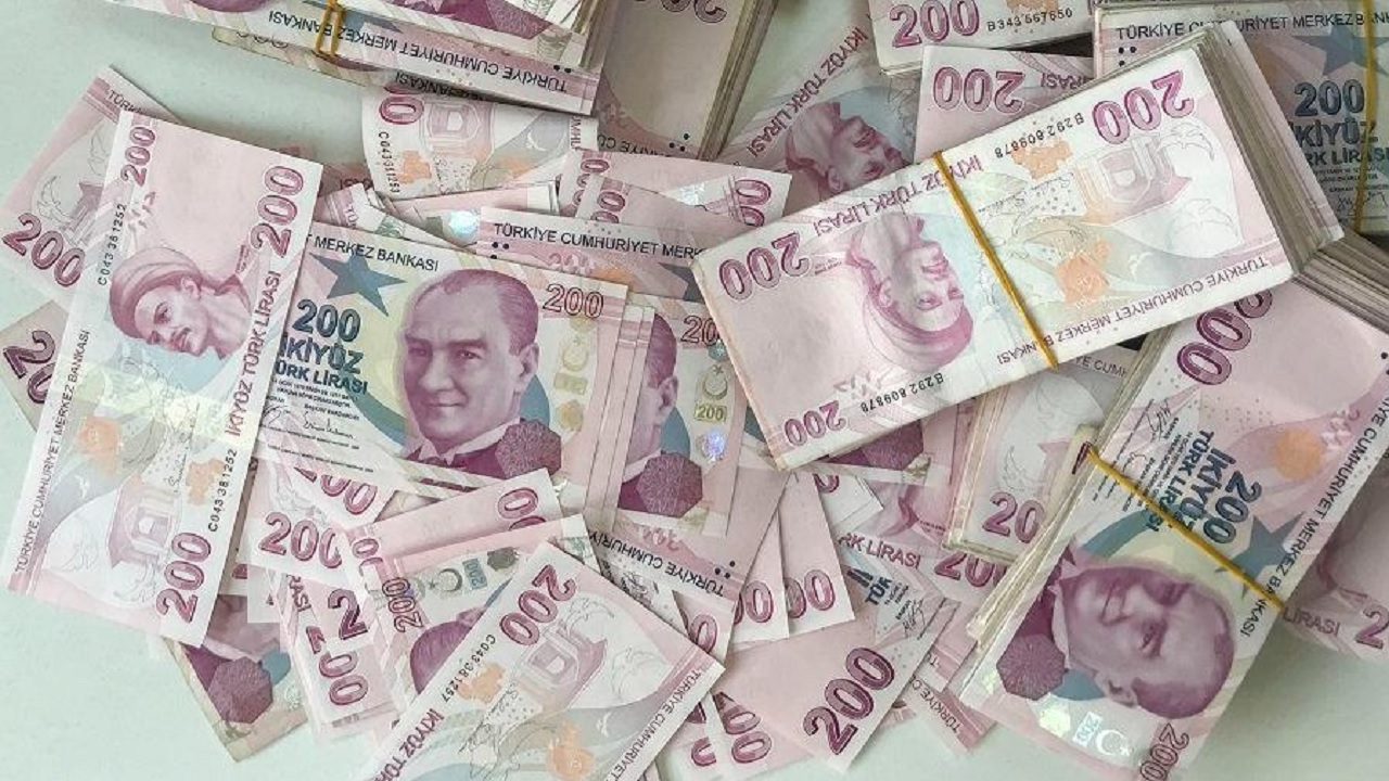 Az önce Bakanlık 3 bin 571 lira Para Yardımını Duyurdu: T.C Kimlik sonu 0, 2, 4, 6, 8 olana para yardımı!