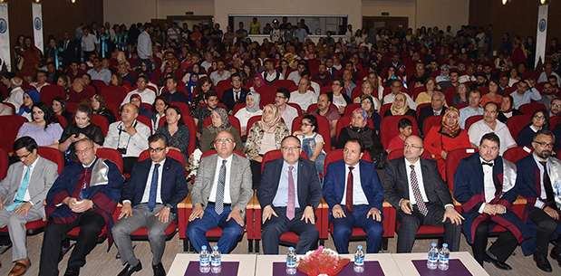 AKÜ Hukuk Fakültesi İlk Mezunlarını Verdi