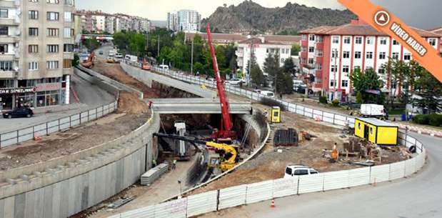 ATATÜRK ALT GEÇİTİNDE ÇALIŞMALAR TAM GAZ