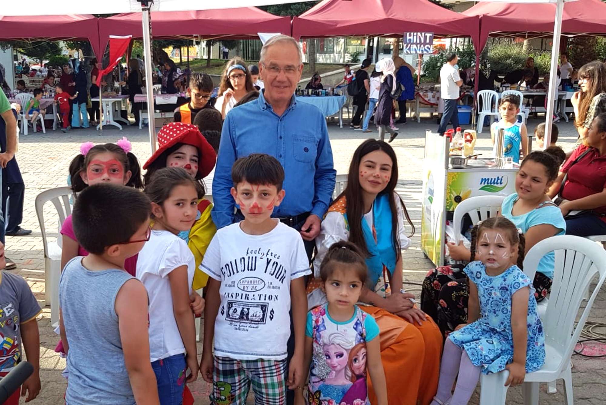 Yöresel Ürünler Pazarı Yoğun İlgi Gördü