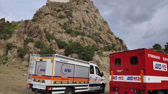 Savaştan kaçan çocuk Afyon Kalesi’nden düşerek öldü