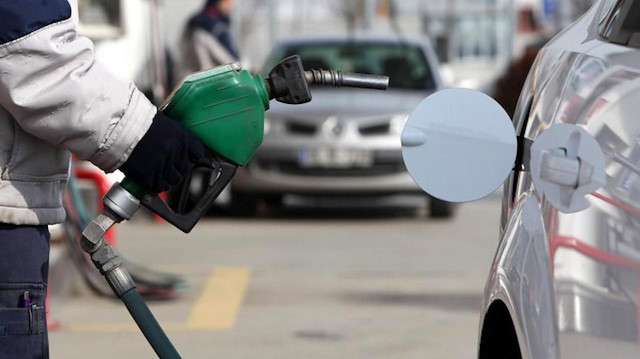 Benzine zam geliyor