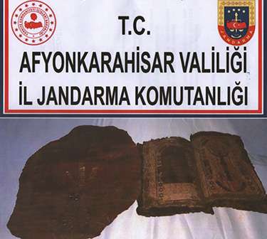 Afyon'da 1300 yıllık Tevrat ele geçirildi