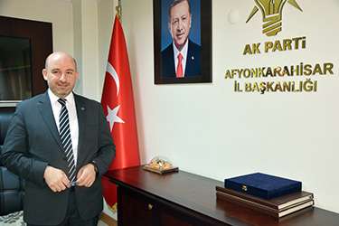 AK Parti İl Başkanı Sezen’den Berat kandili mesajı