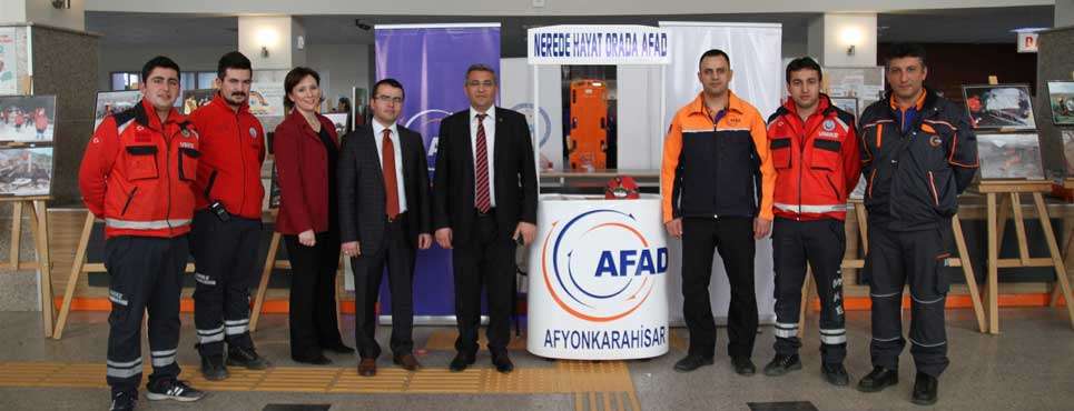 Devlet Hastanesinde AFAD ve UMKE İşbirliğinde stand açıldı