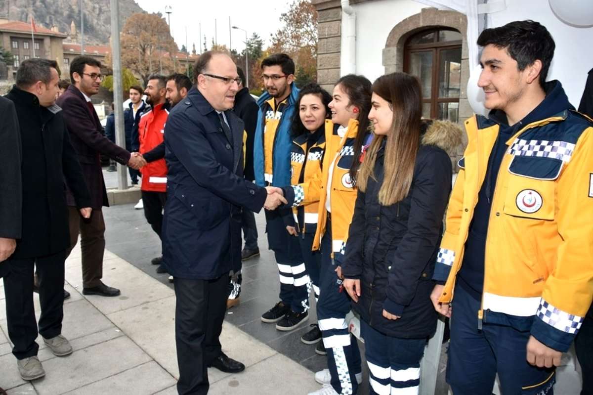 Vali Tutulmaz'dan, 112 çağrısı