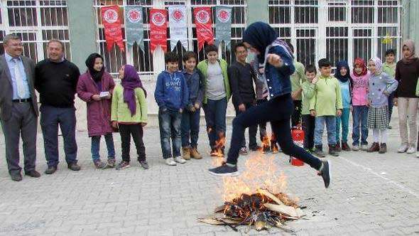 Okulda Nevruz kutlaması