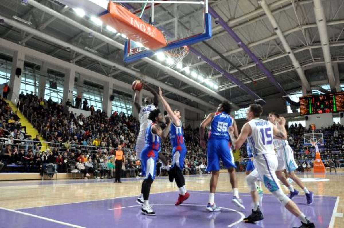 Meksa Yatırım Afyon Belediyespor - Arel Üniversitesi Büyükçekmece Basketbol: 81-69