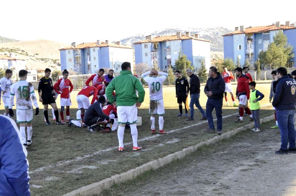 Amatör lig maçında korku dolu dakikalar