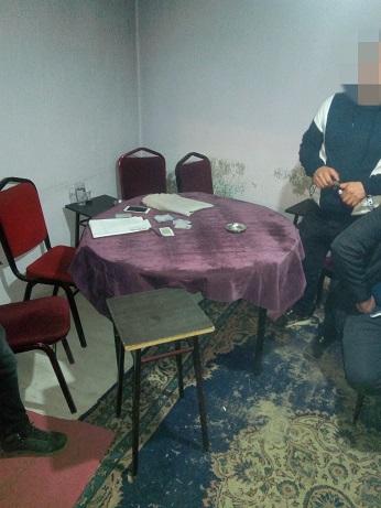 Kumar oynayan 43 kişiye 122 bin lira ceza