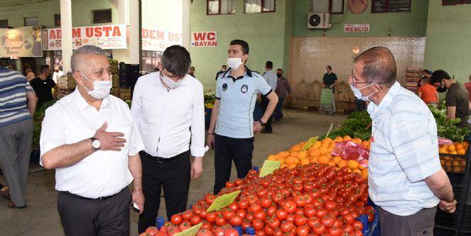 BAŞKAN´DAN PAZARYERLERİNDE MASKE DENETİMİ