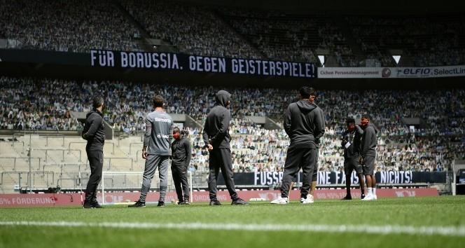 Seyirci yok fotoğrafları var!