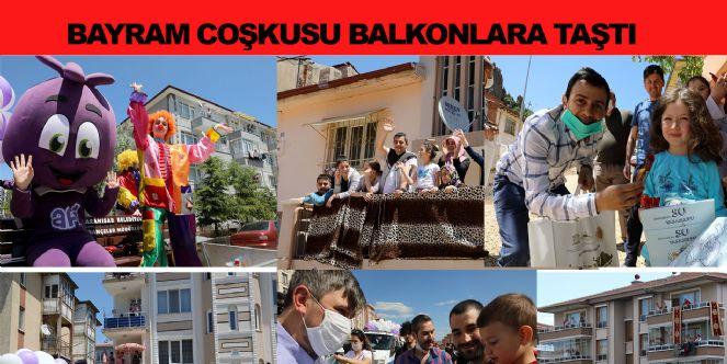 BAYRAM COŞKUSU BALKONLARA TAŞTI