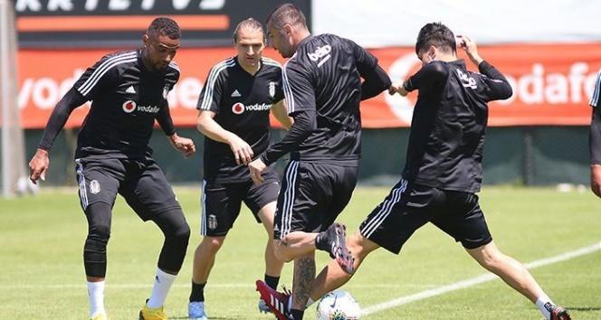 Beşiktaş, kondisyon ve taktik çalıştı