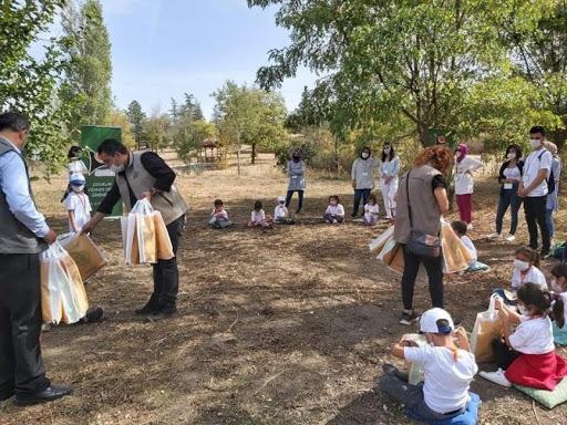 Çocuklar 26 Ağustos Tabiat Parkında misafir edildi