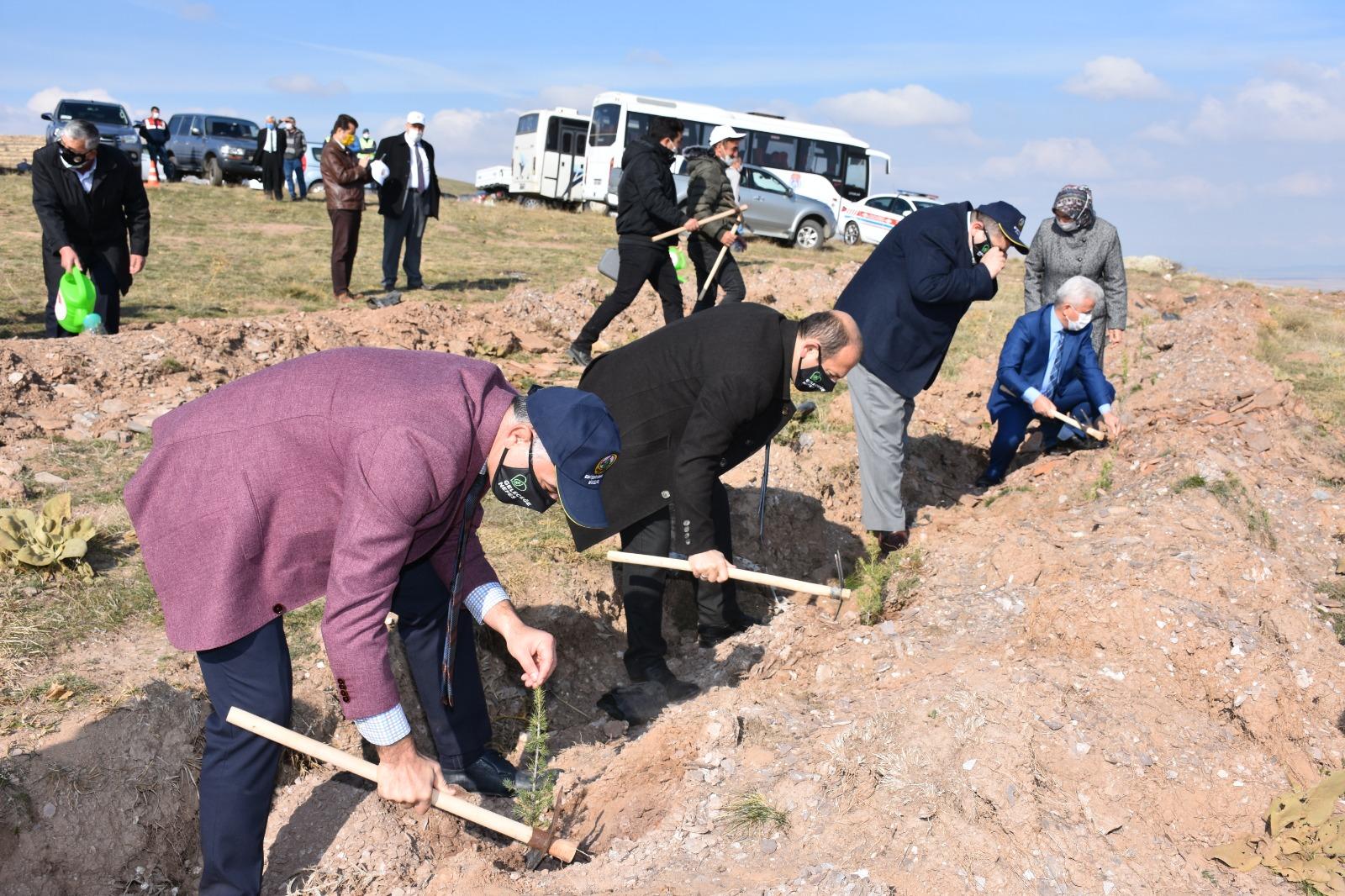 "83 Milyon Ağaç; Bugün Fidan, Yarın Nefes"