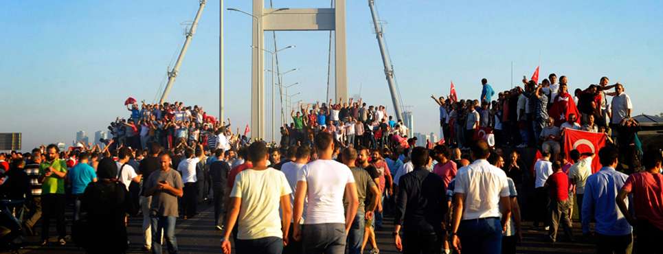 BELEDİYE - İHA İŞBİRLİĞİNDE 15 TEMMUZ FOTOĞRAF SERGİSİ AÇILACAK